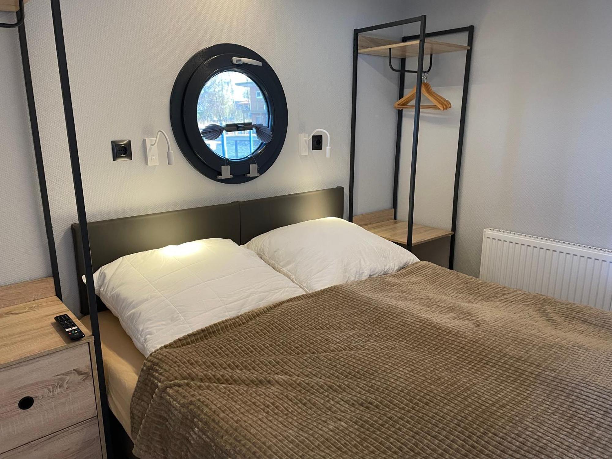 Hausboot Fjord Baltica Mit Dachterrasse In Barth Hotel ภายนอก รูปภาพ